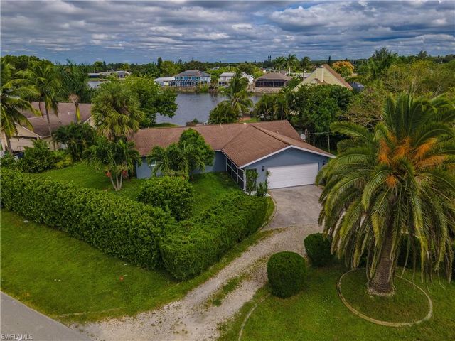 3096 52nd ST SW, Naples, FL 34116