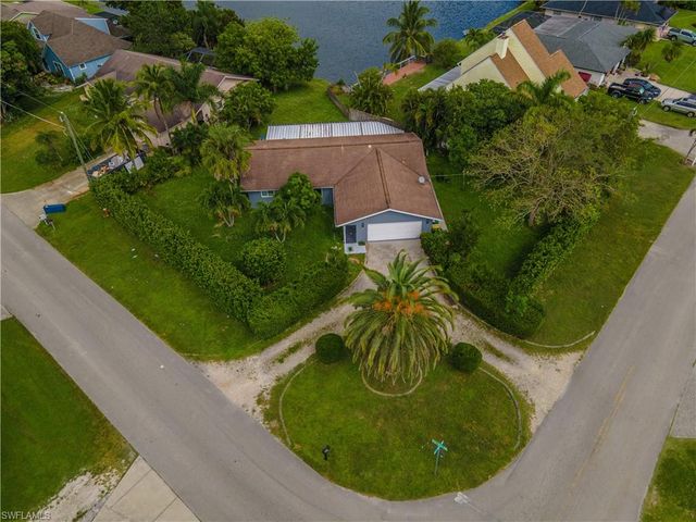 3096 52nd ST SW, Naples, FL 34116