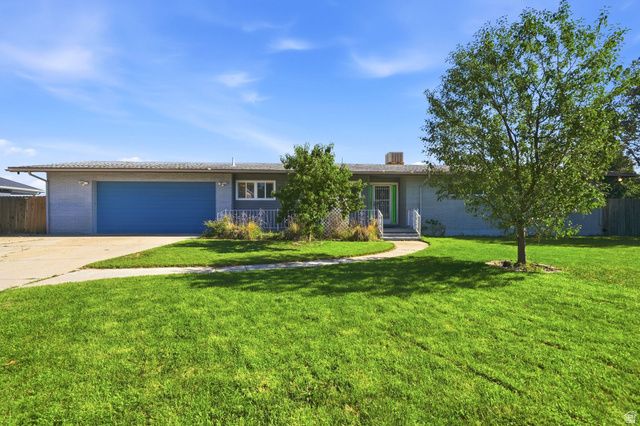 1669 E 8685 S, Sandy, UT 84093