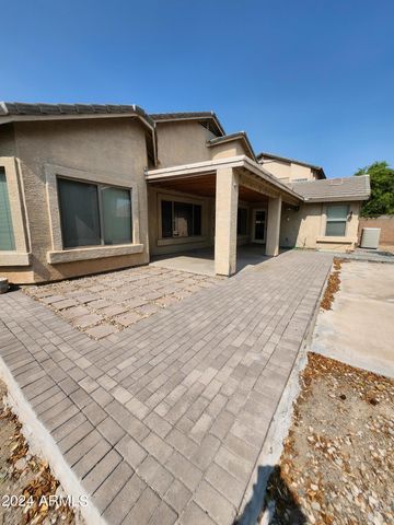 3925 W KINGS Avenue, Phoenix, AZ 85053