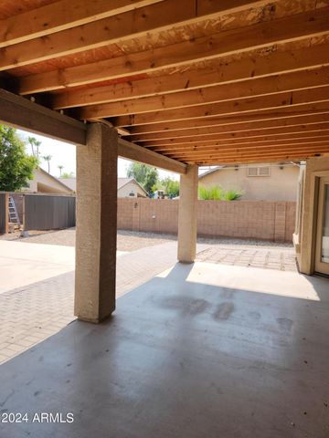 3925 W KINGS Avenue, Phoenix, AZ 85053