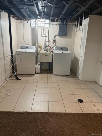 1459 Mulberry Street, Mt. Clemens, MI 48043