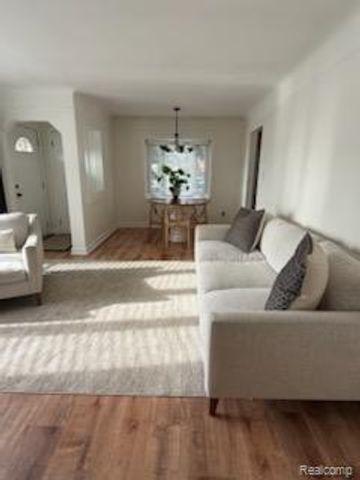 1459 Mulberry Street, Mt. Clemens, MI 48043