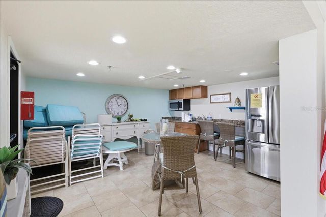 15400 GULF BLVD 501, Madeira Beach, FL 33708