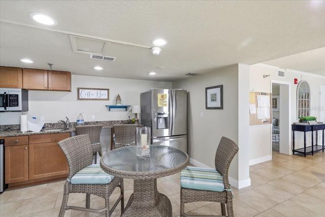 15400 GULF BLVD 501, Madeira Beach, FL 33708