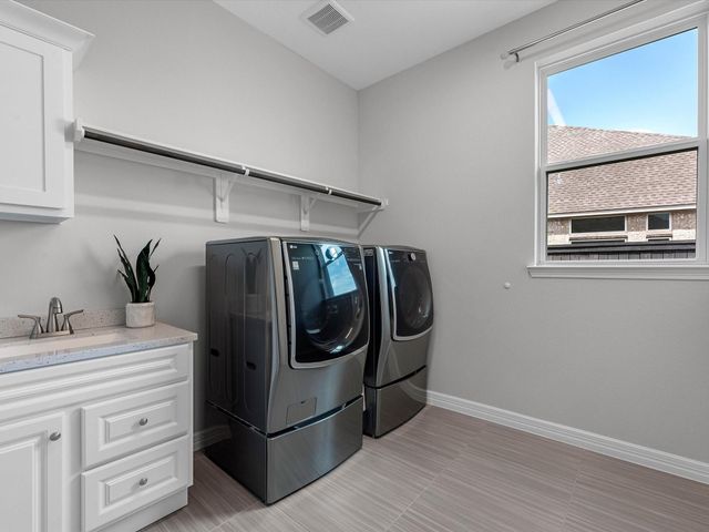 1630 Yellow Iris Trail, Richmond, TX 77406