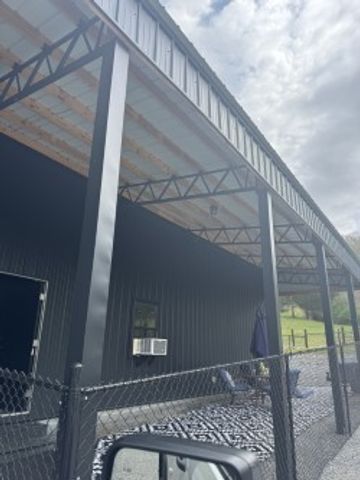 740 Dobbins Pike, Gallatin, TN 37066