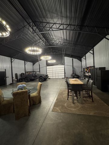 740 Dobbins Pike, Gallatin, TN 37066