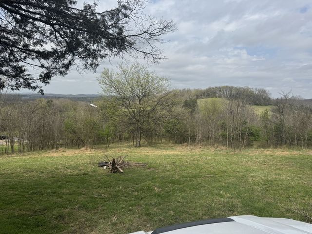 740 Dobbins Pike, Gallatin, TN 37066