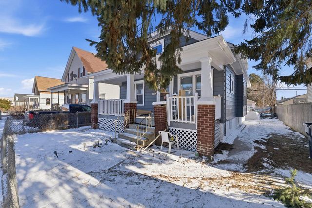 2131 Mead STREET, Mount Pleasant, WI 53403