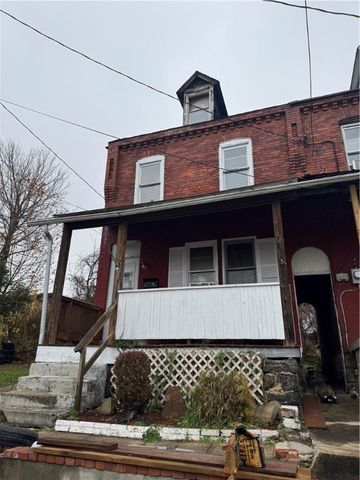 1727 2nd St, South Connellsville, PA 15425