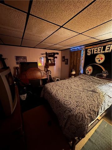 1727 2nd St, South Connellsville, PA 15425