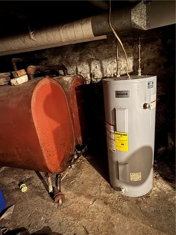 1727 2nd St, South Connellsville, PA 15425