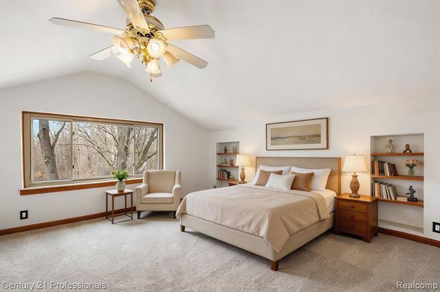 shimmons Shimmons Road, Auburn Hills, MI 48326