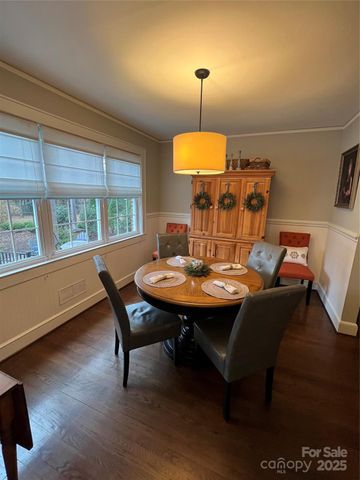 445 E Cannon Avenue, Albemarle, NC 28001