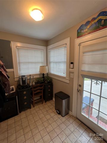 445 E Cannon Avenue, Albemarle, NC 28001