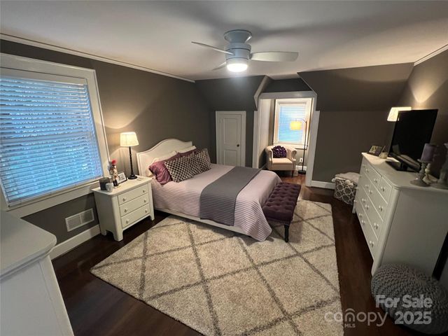 445 E Cannon Avenue, Albemarle, NC 28001