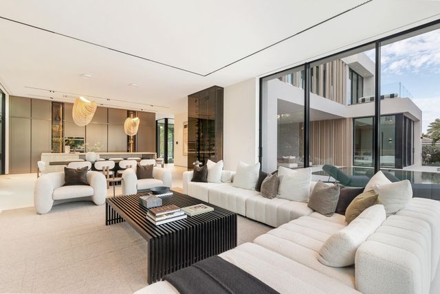 35 Spoonbill Road, Manalapan, FL 33462