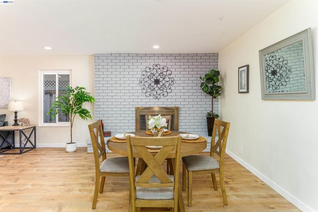 41287 Mahoney St, Fremont, CA 94538