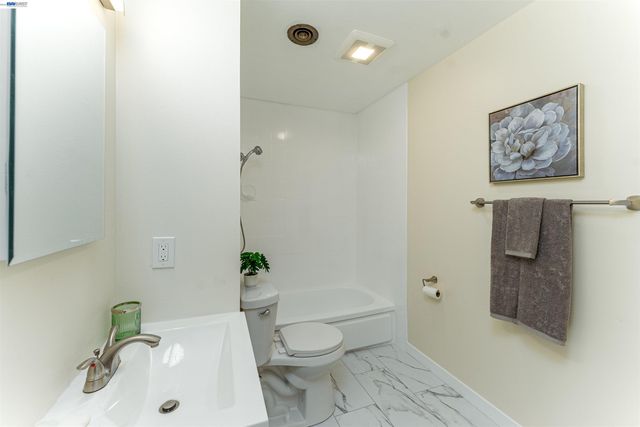 41287 Mahoney St, Fremont, CA 94538