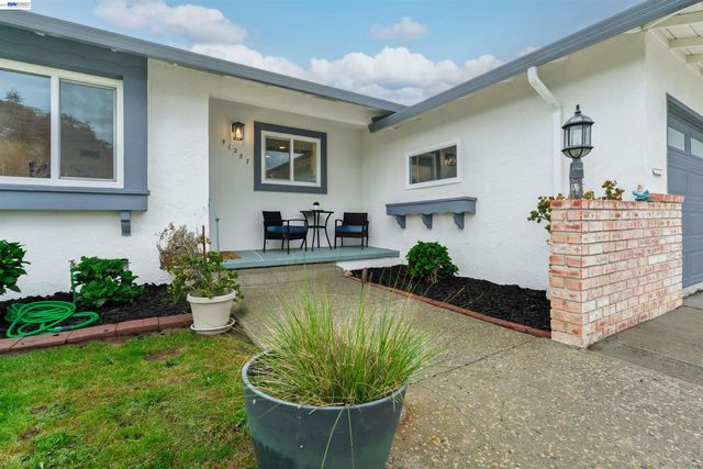 41287 Mahoney St, Fremont, CA 94538