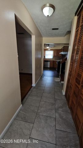 8264 CARAVELLE Drive, Jacksonville, FL 32244