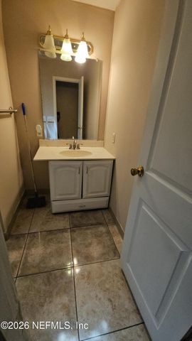 8264 CARAVELLE Drive, Jacksonville, FL 32244