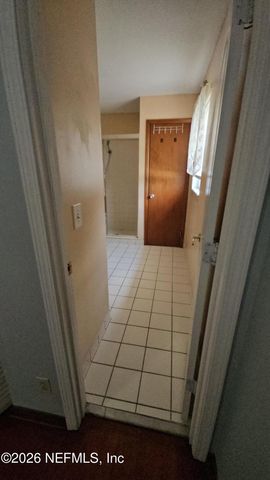 8264 CARAVELLE Drive, Jacksonville, FL 32244