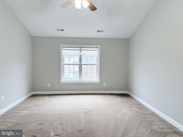 4116 DERBYSHIRE LN, Fredericksburg, VA 22408