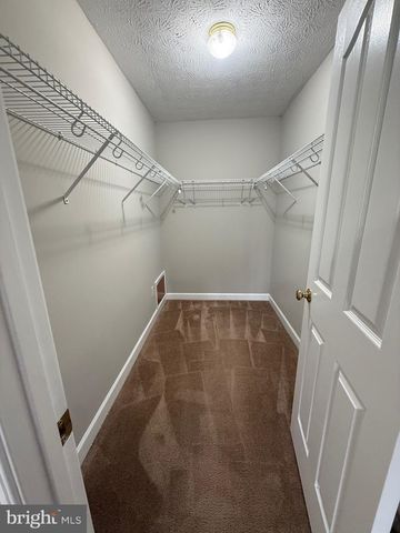 4116 DERBYSHIRE LN, Fredericksburg, VA 22408