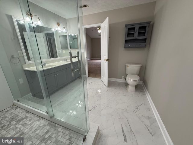 4116 DERBYSHIRE LN, Fredericksburg, VA 22408