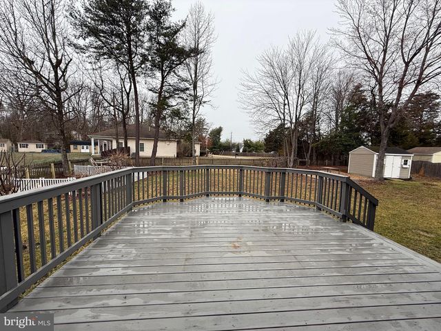 4116 DERBYSHIRE LN, Fredericksburg, VA 22408