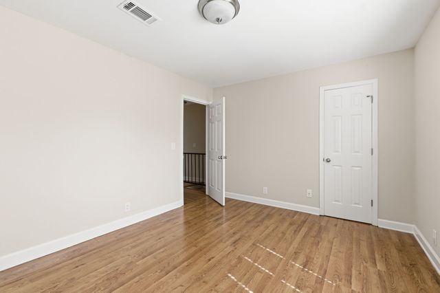 132 Academy Sq, Nashville, TN 37210