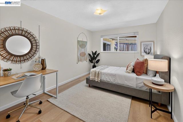 19574 Stanton Ave, Castro Valley, CA 94546