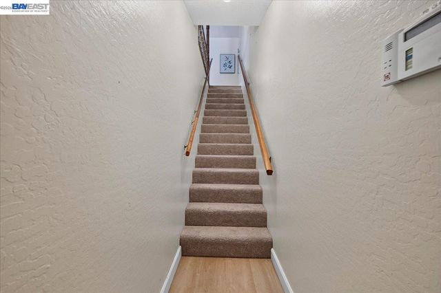 19574 Stanton Ave, Castro Valley, CA 94546