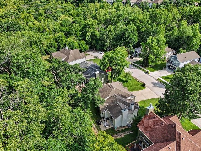 416 E 166TH Court, Belton, MO 64012