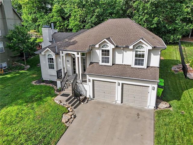 416 E 166TH Court, Belton, MO 64012