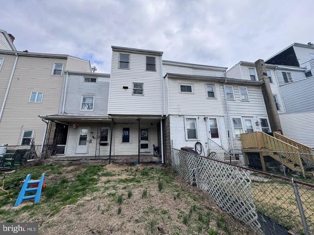325 NEW CASTLE ST, Minersville, PA 17954