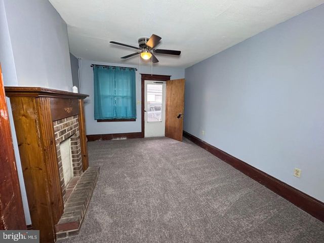 325 NEW CASTLE ST, Minersville, PA 17954