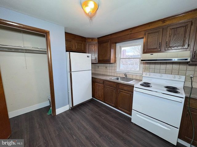 325 NEW CASTLE ST, Minersville, PA 17954