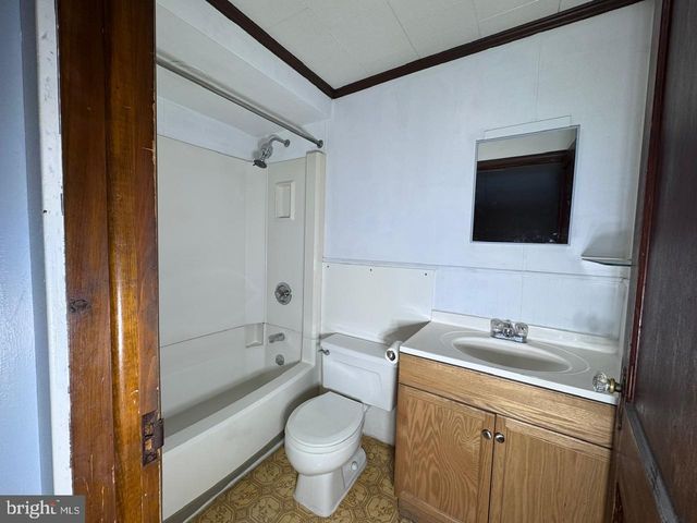 325 NEW CASTLE ST, Minersville, PA 17954