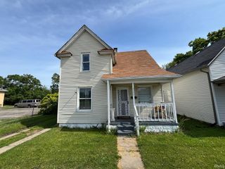 2307 Linden Avenue, South Bend, IN 46628