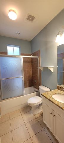 1571 NW 29TH ROAD 1, Gainesville, FL 32605