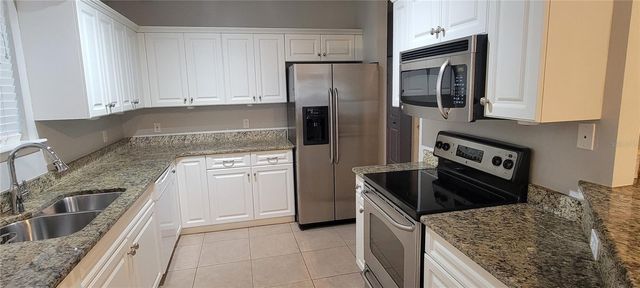 1571 NW 29TH ROAD 1, Gainesville, FL 32605