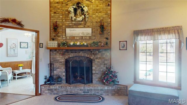 1015 E Oak Street, Greenville, IL 62246