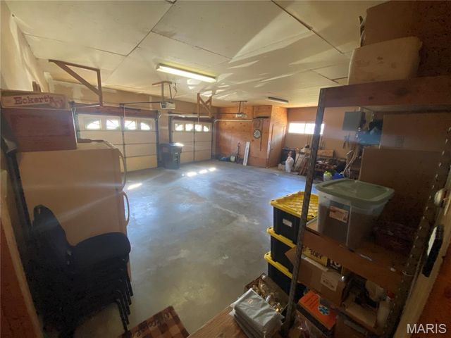 1015 E Oak Street, Greenville, IL 62246