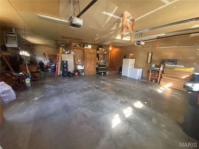 1015 E Oak Street, Greenville, IL 62246