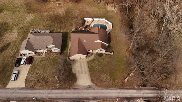 1015 E Oak Street, Greenville, IL 62246