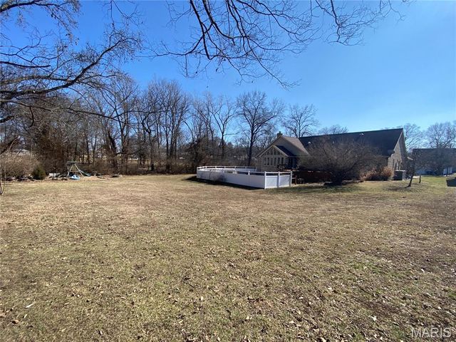 1015 E Oak Street, Greenville, IL 62246