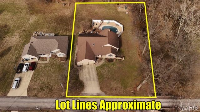 1015 E Oak Street, Greenville, IL 62246